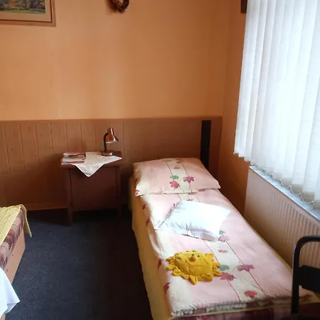 Pohodovy Apartman Se Zahradou Upice Exterior photo